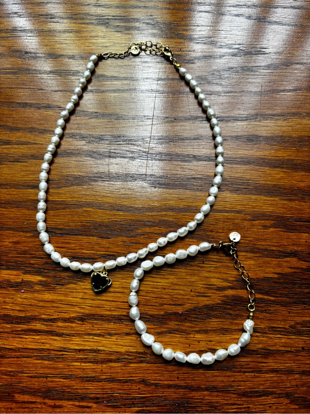 En Enroute Jewelry Pearl Necklace and Bracelet Set with Heart Pendant